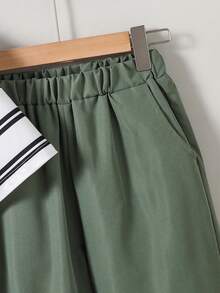 SHEIN Vacaura 2pcs/Set Older Boys' Casual Minimalist Black & White Striped Tee With Leather Patch And Black Pants, Suitable For Spring, Summer, Autumn Daily Wear And Outings - Multicolor - View 5