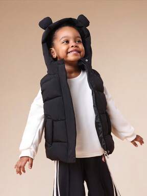 SUMWON Hooded Puffer Vest Winter Quilted Sleeveless Jacket With Zip Closure And Side Pockets