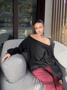 Abrilcols 宽松版型不对称领口运动衫长袖上衣宽松版型返校秋冬舒适秋季圣诞节可爱休闲日常胶囊衣橱 Y2K 街头服饰 - 黑色 - 查看 5