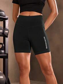 Powerista 字母图案宽带腰运动短裤带手机口袋，女士网球服骑行短裤氨纶短裤 - 黑色 - 查看 5