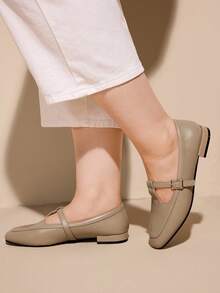 CUCCOO CURVES Women's Wide Fit Square Toe Flat Low Heel New Comfortable Versatile Mary Jane Shoes, Apricot Color, Plus Size, Lightweight Casual Commute For Christmas - Apricot - View 3