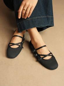 Rosivie Women's Fashionable Versatile Commuting Minimalist Buckle Flats For Christmas - Black - View 9