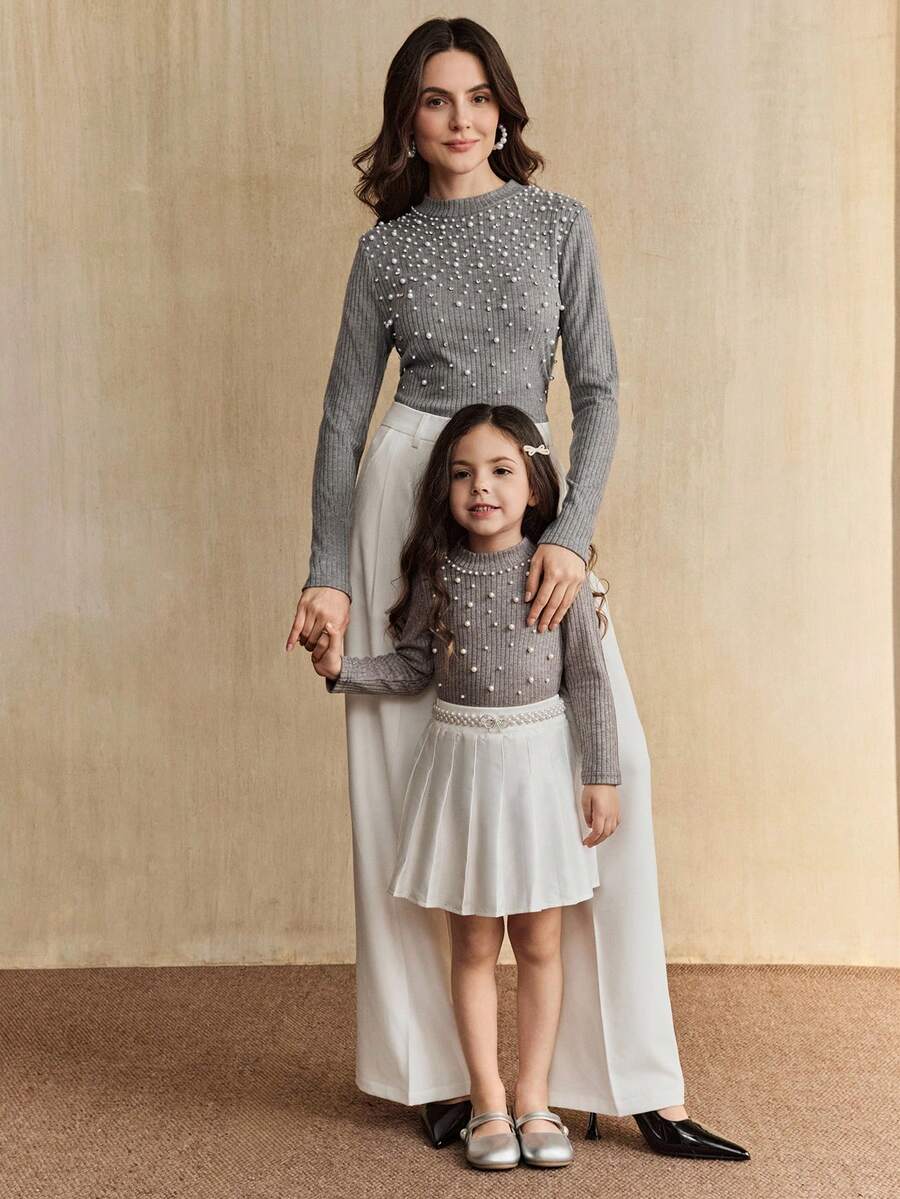 SHEIN 女童灰色时尚简约秋冬打底衫,高端串珠针织T恤,母女装(2件单独出售) - 灰色 - 查看 1