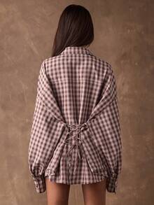 SHEIN BAE 女士休闲宽松落肩格纹衬衫，适合日常、工作、上学、春秋季、商务休闲、复古风格、长袖上衣、新款女式衬衫、时尚女式衬衫、冬季女装、圣诞节女装、新年格纹衬衫 - 酒紅色 - 查看 1