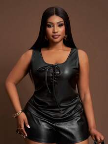 Slaydiva 2025秋冬新款，优雅休闲日常穿搭，适合约会、居家、音乐节、派对、街头风等场合，修身纯黑色，低领胸前系带，腰部褶皱设计，弹力PU多层面料，女士大码吊带背心 - 黑色 - 查看 6