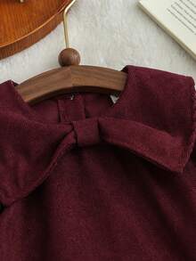 SHEIN 女婴复古法式灯芯绒领结长袖连衣裙，秋冬款 - 酒紅色 - 查看 4