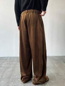 Manfinity EMRG Men's Casual Loose Pleated Cargo Pants,Coffee Brown,Autumn,Elegant,Work Streetwear Baggy Japanese Style Graphic Unisex Versatile Daily Trouser Gift - Brown - View 2