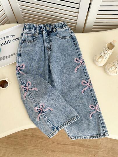 Genkimix Kids 新款休闲时尚浅蓝色水洗侧边粉色蝴蝶结刺绣设计直筒阔腿牛仔裤