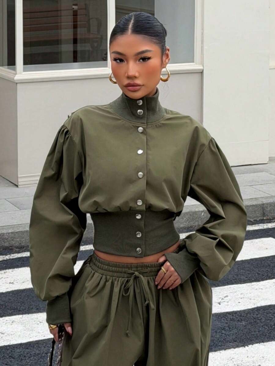 Muchica 女士橄榄绿立领纽扣腰短款夹克 - 橄欖綠 - 查看 1