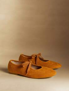 Rosivie 女士休闲百搭通勤简约纯色系带平底鞋 - 黃色 - 查看 5