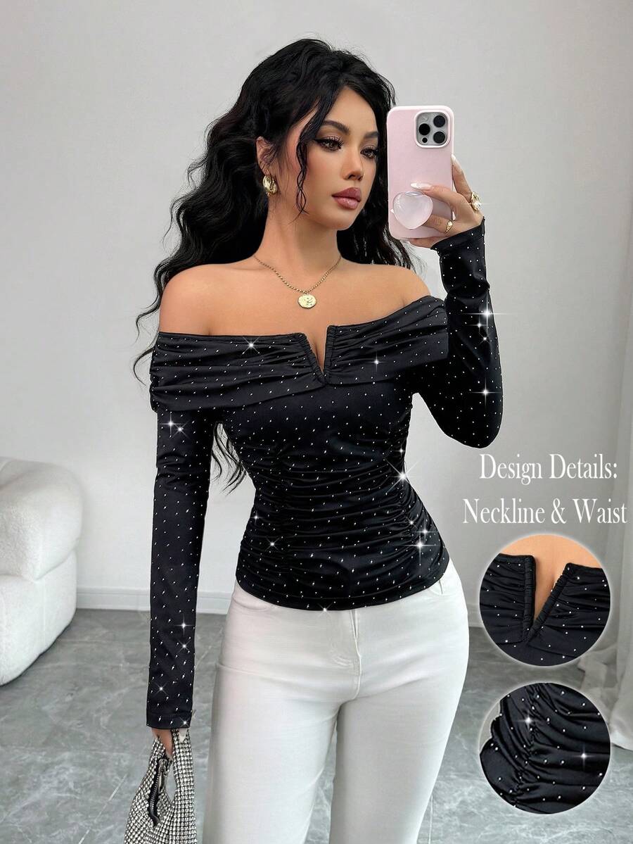 Elenzga Camiseta de manga larga con hombros descubiertos, cintura ajustada y decoración de rhinestones, elegante y minimalista, adecuada para citas en otoño/invierno - Negro - Ver 1