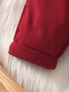 SHEIN Vintaside Kids 男童黑色灯芯绒背带裤，宽松工装风复古口袋连体裤，适合多个季节的男童休闲百搭裤