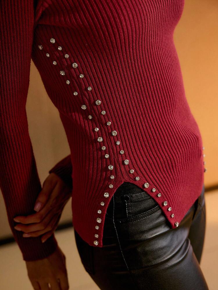 RHINESTONE DETAIL SPLIT HEM RIBBED KNIT SWEATER