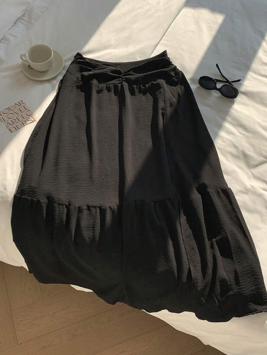 SHEIN EZwear Women's Fashionable Ruched Solid Color High Slit Long Skirt For Vacation - Black - View 1