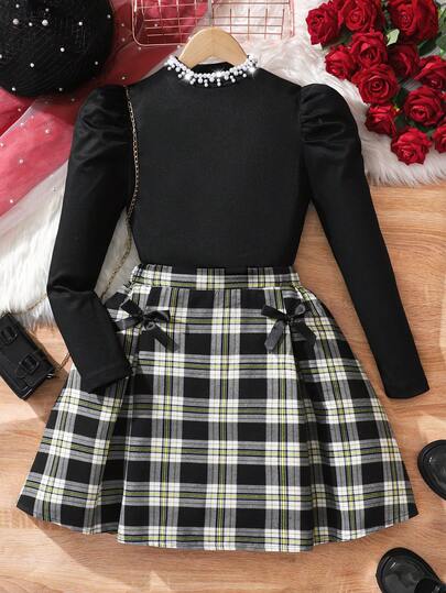 SHEIN Fashionable 2-Piece Set For Tween GirlsBlack Textured Fabric, Studded Design. Plaid Skirt With 3D Bow Decor, Casual Chic Outfit