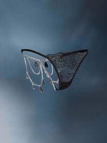 Snug Zone Cadena de metal con decoración de piedras preciosas, bragas sexy sin espalda para salir - Negro - Ver 3