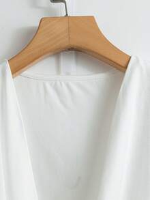 Franclia 女士优雅扭纹设计纯色短袖休闲 T 恤