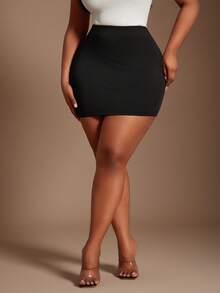 SHEIN SXY 大码女装 2 件装纯色基础款黑色性感休闲迷你紧身裙（含打底裤） - 黑與白 - 查看 10