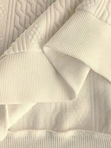 Manfinity CasualCool Men's Textured Crew Neck Loose Fit Long Sleeve Pullover Sweatshirt