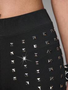 ROMWE Grunge Punk Y2K 朋克铆钉十字设计百搭迷你短裤 - 黑色 - 查看 6