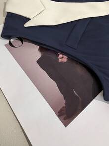 GlowEve Blazer Feminino com Decote Ombro, Botões e Bolso em Contraste de Cor - Multicolorido - Visão 3