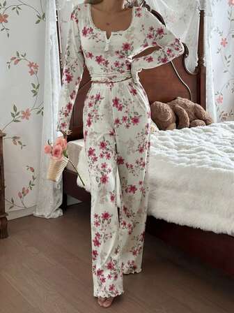 SHEIN Komplet piżamowy z kwiatowym nadrukiem, koronką, dekoltem w łódkę, zapinany na guziki z przodu, z długim rękawem, ubrania zimowe