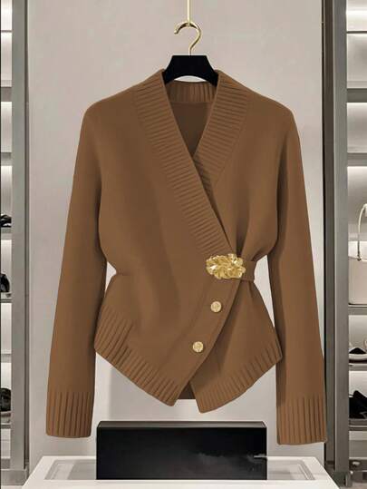 GlowEve Suéter azul para mujer, nuevo cardigan de cierre asimétrico con botones metálicos para otoño/invierno, diseño versátil y minimalista para ir al trabajo