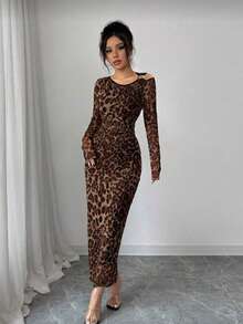 Selianne Elegant Fitted Metal Decor Hollow Out Shoulder Dress, Sexy Leopard Print For Women - Brown - View 3