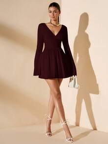 SHEIN BAE 女士纯白色简约日常性感深V领长袖荷叶边袖口收腰迷你连衣裙，秋冬款 - 紫紅色 - 查看 8