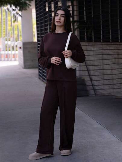 Andrea Bello 2 件套极简主义街头风女士运动服，圆领上衣和阔腿运动裤，2025 年秋季新品；2 件套超大宽松纯色圆领运动衫和运动裤休闲运动服套装，男女皆宜，春秋