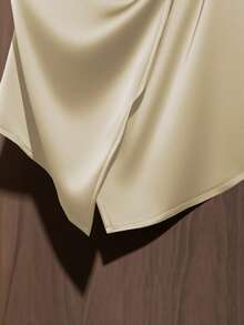 GlowEve 女式领褶蝴蝶结前系带无袖衬衫 - 杏色 - 查看 4