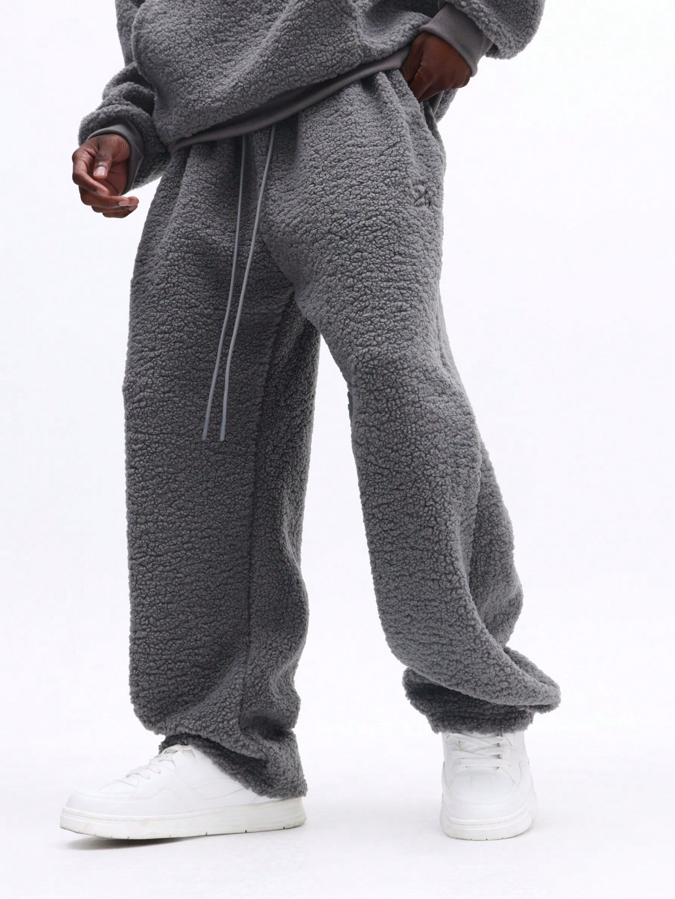 Bluza z kapturem Boxy i spodnie dresowe z polaru Sherpa