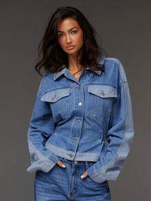 Athîral Denim 女士休闲翻领收腰蓝白撞色牛仔夹克，适合通勤、工作和特殊场合。 - 淺色水洗藍 - 查看 5