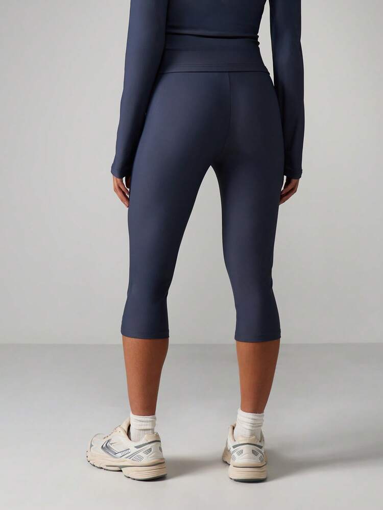 MISSGUIDED High Waisted Navy Capri Leggings Stretchy Fitted Athletic Yoga Pants Mid Calf Length Solid Color Comfort Waistband Daily Wear