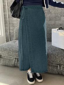 DAZY 女士休闲水洗抽绳裹身牛仔A字裙，返校季牛仔裙 - 中等水洗藍 - 查看 3