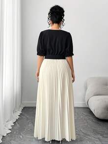 Elenzga Plus Size V-Neck Bow Tie Waist Colorblock Pleated Maxi Skirt Set Plus Elegant Dress Pleated Skirt Set Long Skirt 2 Piece Maxi Dress Elegant Pleated Dresses For Women - Black and White - View 2