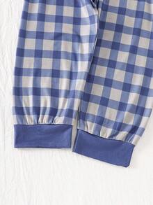 男童睡衣套装 - 两件套，夏季短袖亨利领上衣，圆领，纽扣门襟，蓝灰色水牛格纹长裤，松紧腰带，束口裤脚，轻薄休闲睡衣，幼儿儿童睡衣，2026假日必备 - 灰色 - 查看 4