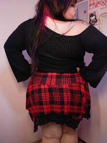 Enliva 大码女式黑色抽绳不对称下摆喇叭袖 T 恤、露肩 T 恤、秋季女装、舒适 T 恤 - 黑色 - 查看 4