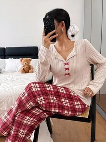 SHEIN 两件套女士睡衣套装：罗纹V领上衣和蓬松格子长裤，秋季家居服套装，睡衣，冬季居家服，舒适保暖 - 杏色 - 查看 7