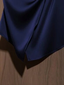 GlowEve 女式领褶蝴蝶结前系带无袖衬衫 - 藏蓝色 - 查看 3