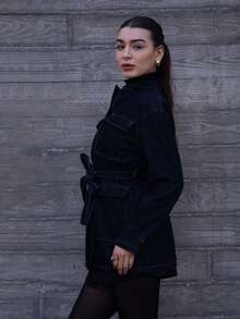 Andrea Bello Höst & Vinter Dam Svart Blå Jeansjacka Jul Nyår Fest Damkappa Svart Blå Kappa Helg Nyår Lös Kappa Långärmad Kappa Nyårsafton Nyår Julfest Dam Denim Helg Dam Helg Jul Y2k Lös Krage Retro Festkläder Blå Tvättad Med Fickor Gatustil Bälte Elegant Vardagskläder Casual Jeansjacka - Marinblå - Visa 5