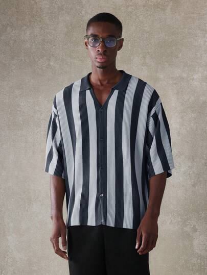 SUMWON Chemise polo à rayures verticales tricotée avec col étalé, manches mi-longues décontractées