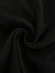 GlowEve CURVE 大码优雅高腰蕾丝拼接短裤 - 黑色 - 查看 5