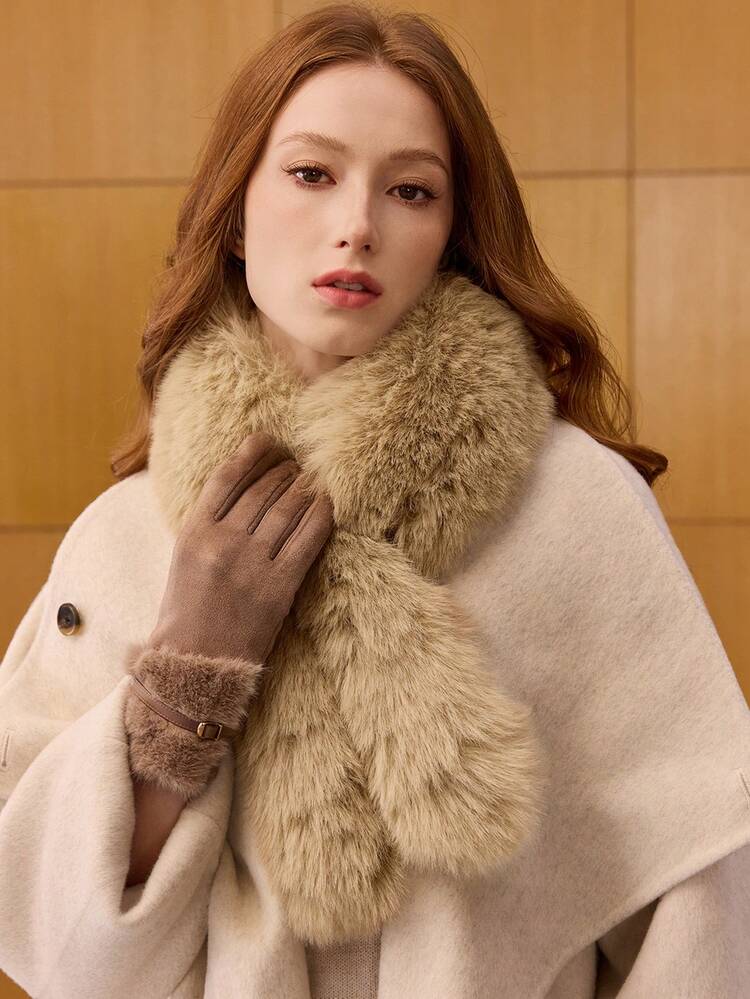 WOMEN'S FASHIONABLE WARM FUZZY SCARF, AUTUMN/WINTER