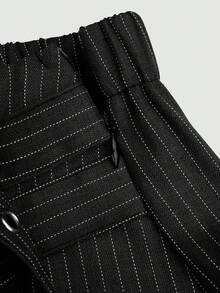 SHEIN Sweetro 时尚甜美休闲百褶短条纹金属朋克迷你裙 - 黑色 - 查看 8