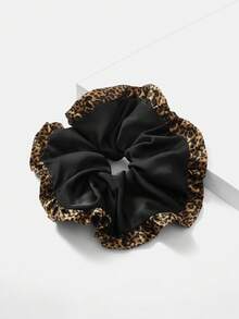 MOTF PREMIUM CHAMPAGNE FAUX SILK SCRUNCHIE - Black - View 2