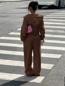 Muchica 休闲纯色连帽衫和运动裤套装，时尚服饰 - 棕色 - 查看 2