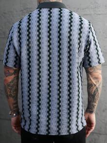 Manfinity CasualCool 男士条纹短袖单排扣休闲衬衫 男士沙滩衬衫 男士短袖衬衫 男士夏季衬衫 - 灰色 - 查看 2