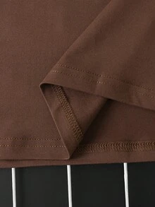 Manfinity EMRG Plus Size Men's Casual Fashionable Street Slogan & Sculpture Patchwork Print Loose Fit T-Shirt, Summer - Coffee Brown - View 4