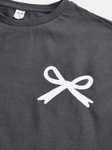 SHEIN Set de 2 piezas de suéter de cuello redondo holgado de punto con estampado de mariposa y shorts para adolescentes, adecuado para uso diario, regreso a clases, vacaciones, picnic familiar al aire libre en primavera - Gris Oscuro - Ver 4